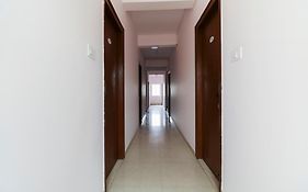 Super Hotel O Pallavi Nilayam